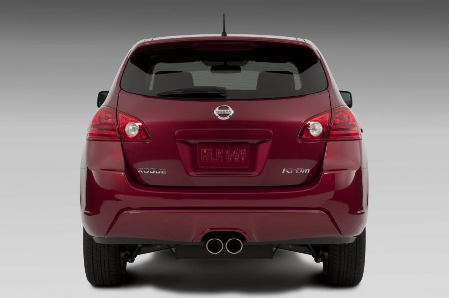  Nissan Rogue Krom Edition 2010 года  (фото 25 из 28)